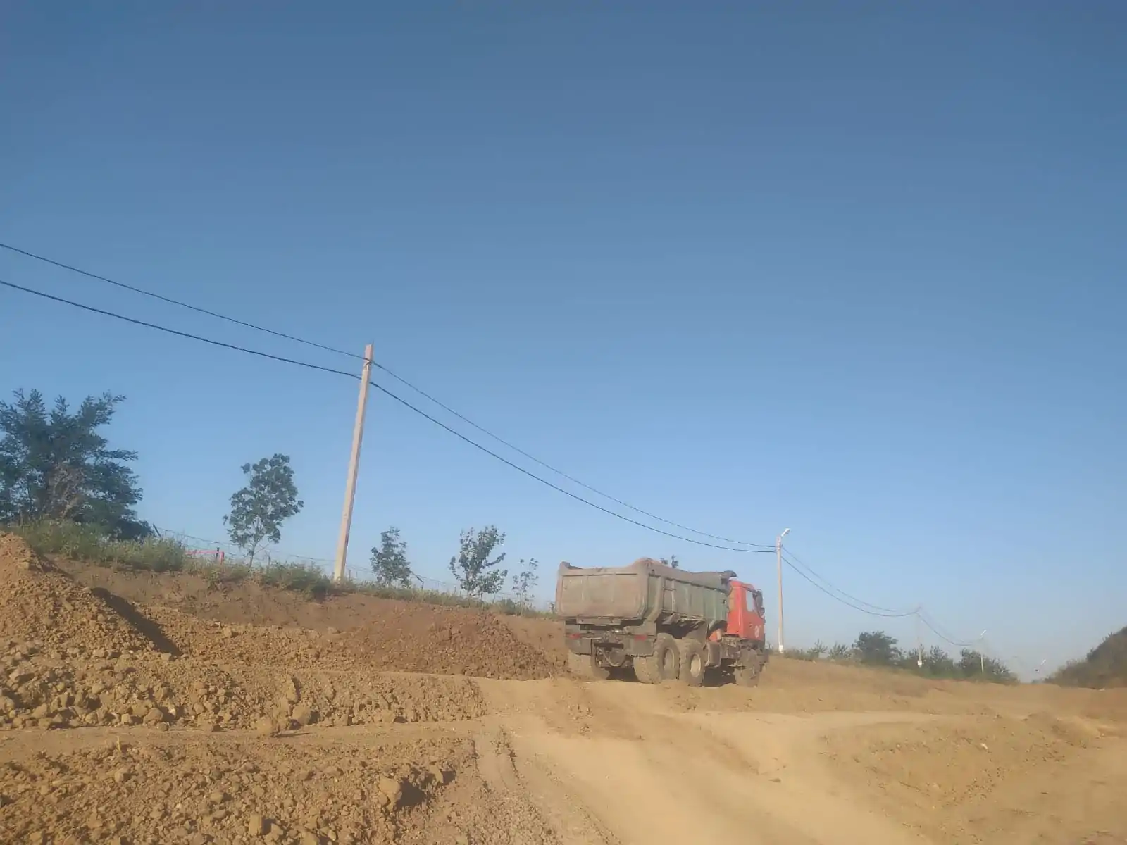 Самосвал SHACMAN X3000