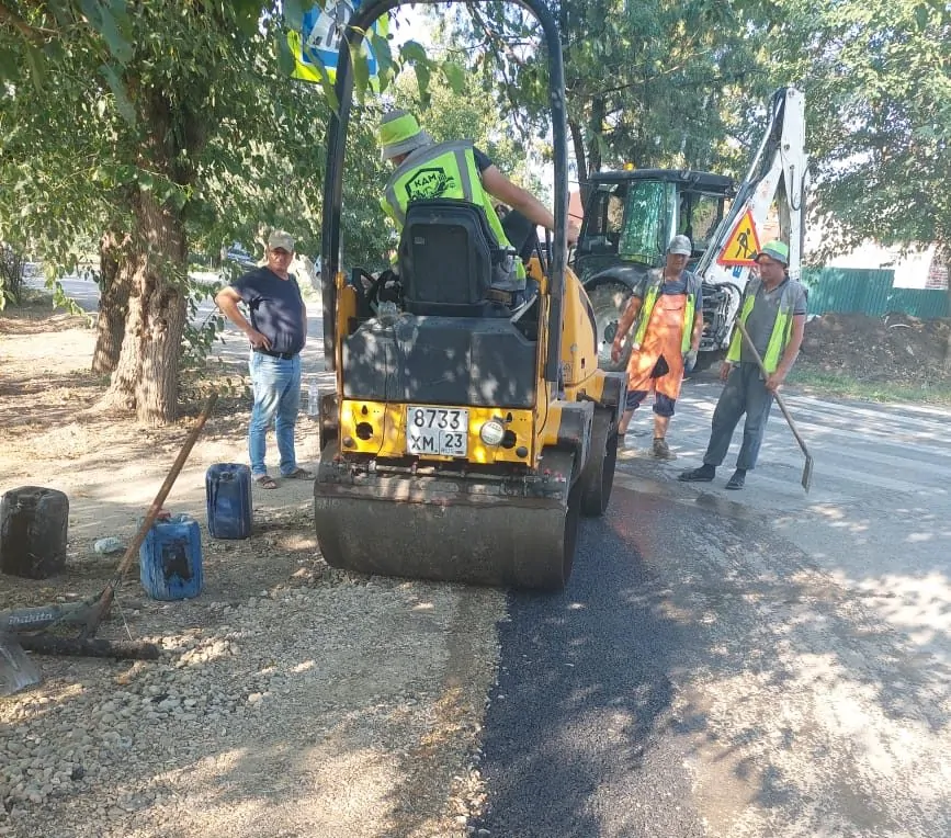Тротуарный каток JCB VMT 260