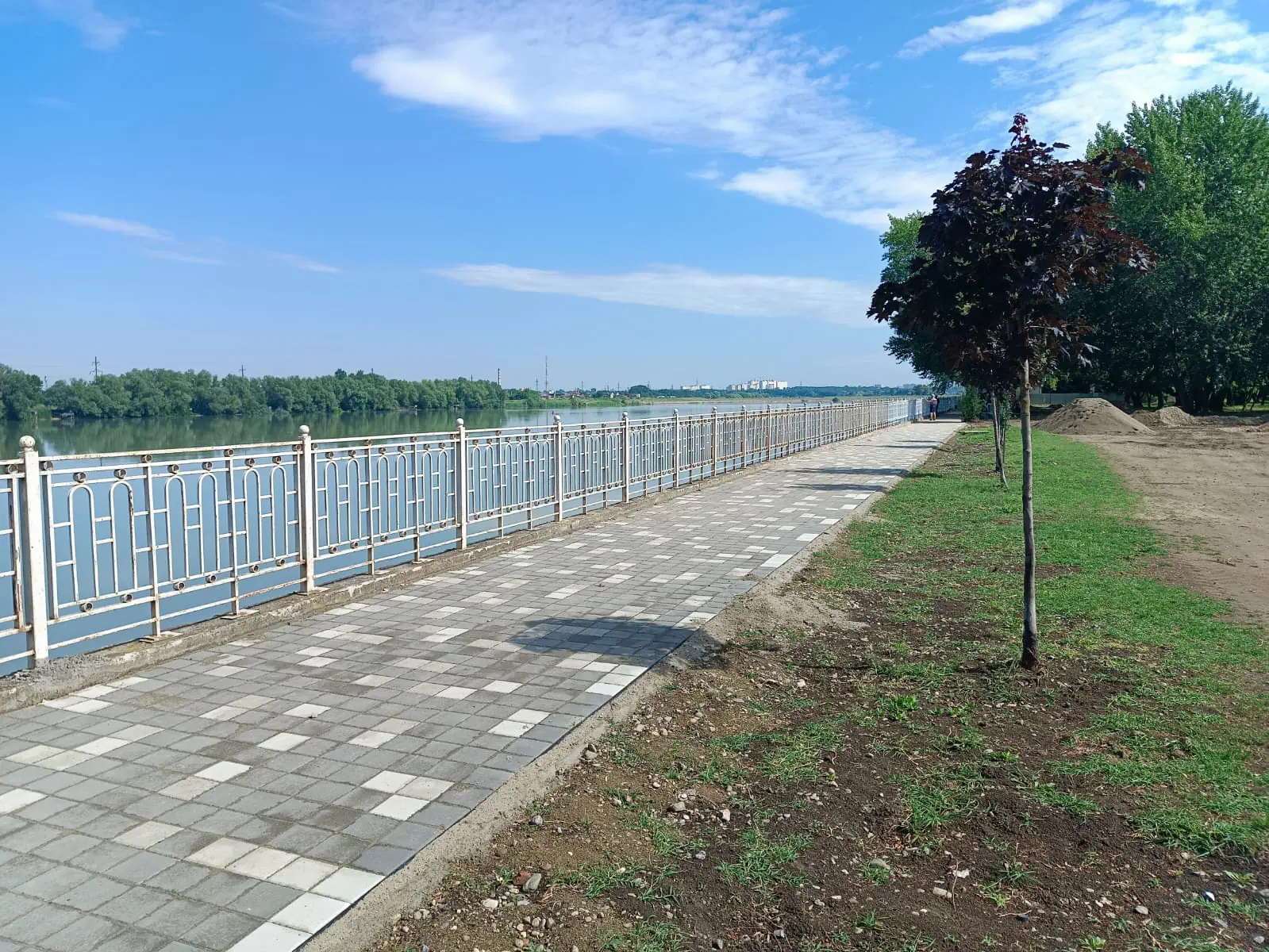 О компании